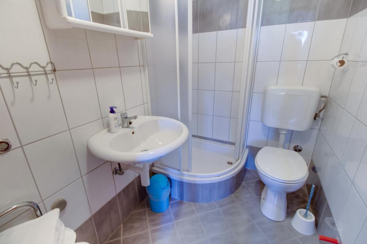 Apartments Rosa Mali Lošinj Extérieur photo