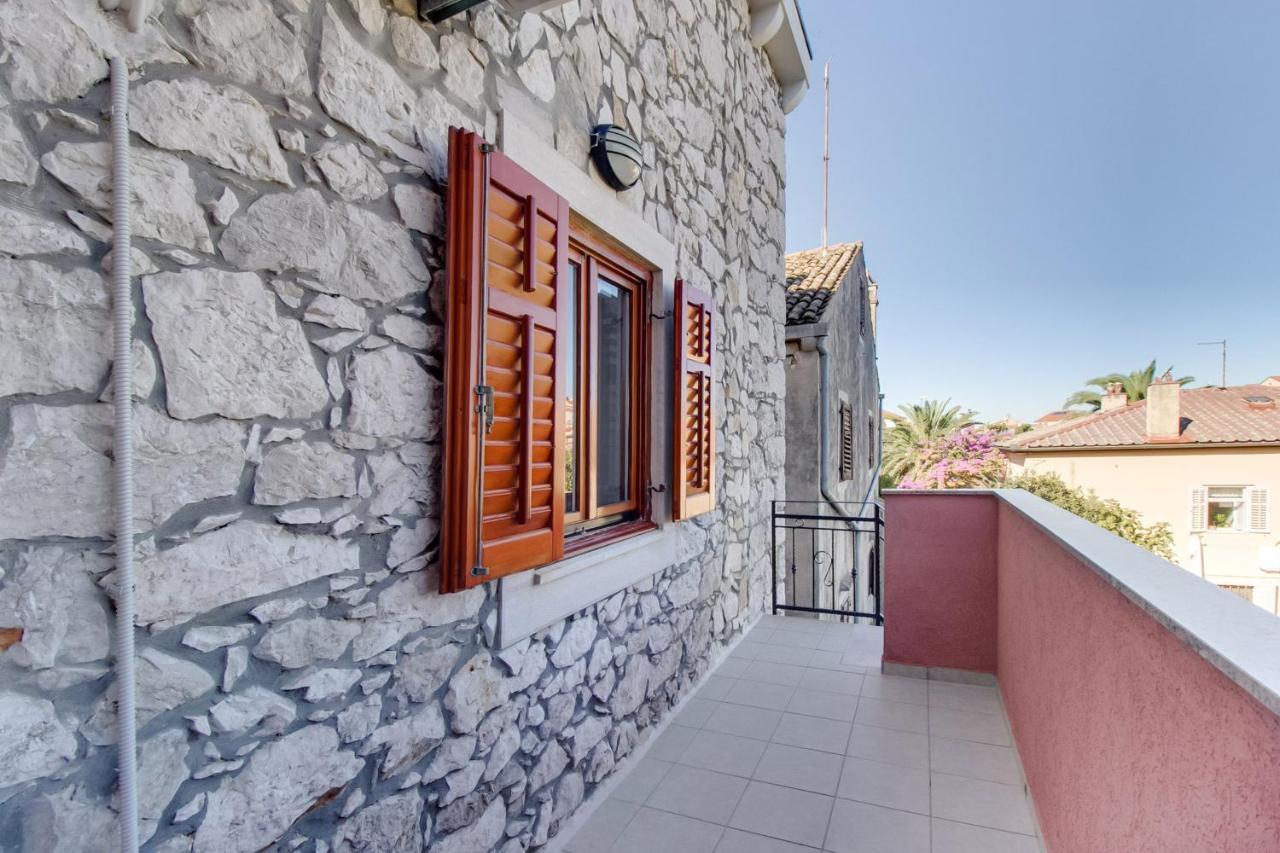 Apartments Rosa Mali Lošinj Extérieur photo