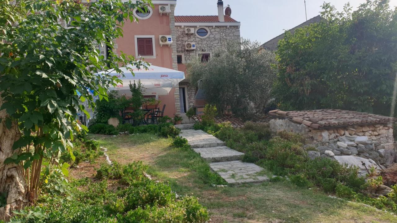 Apartments Rosa Mali Lošinj Extérieur photo