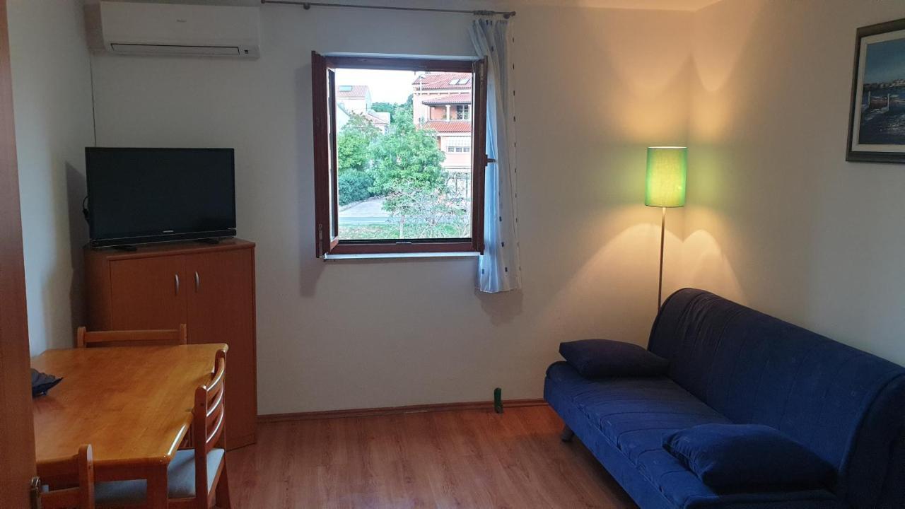 Apartments Rosa Mali Lošinj Extérieur photo